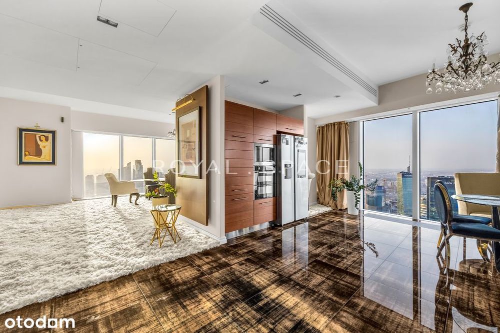 Stunning High-Floor Apartment | Złota 44