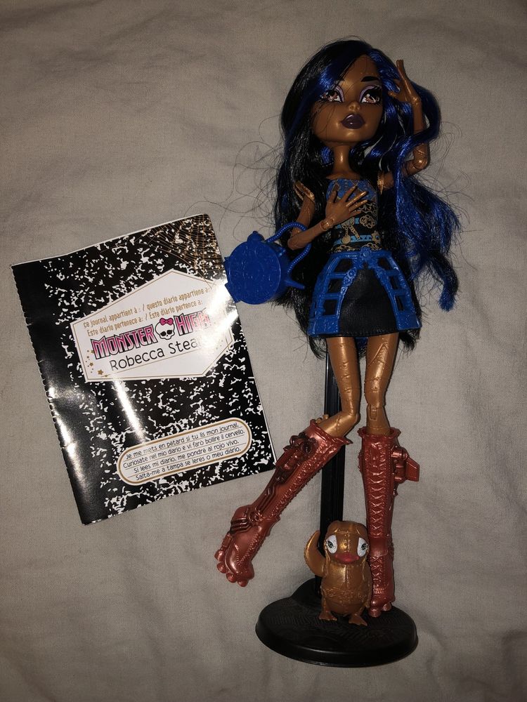 Bonecas Monster High originais de primeira edição. (Não envio por CTT)  Venteira • OLX Portugal