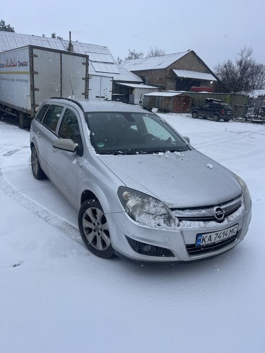 Опель Астр универсаль
