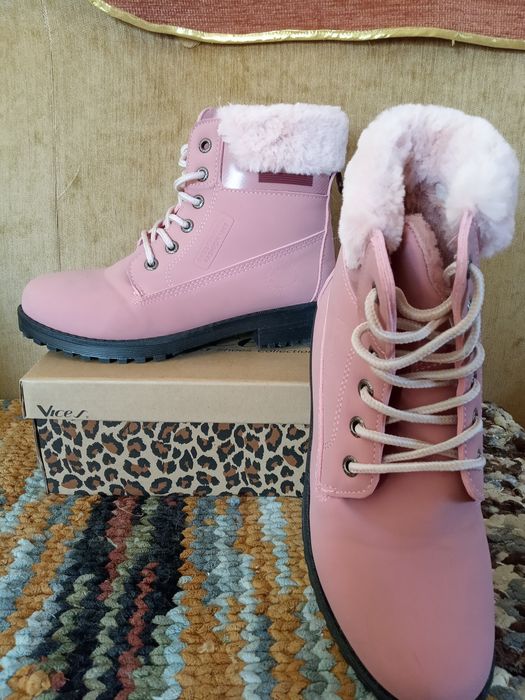 Ботиночки стильные, отличное качество