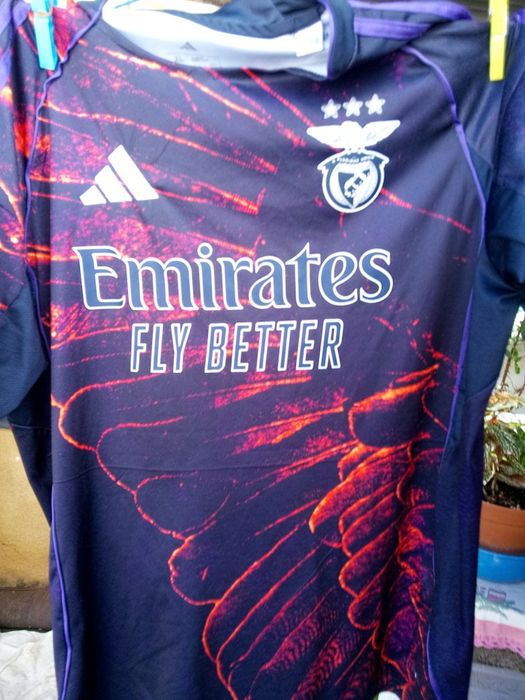 Vendo estás 3 camisolas