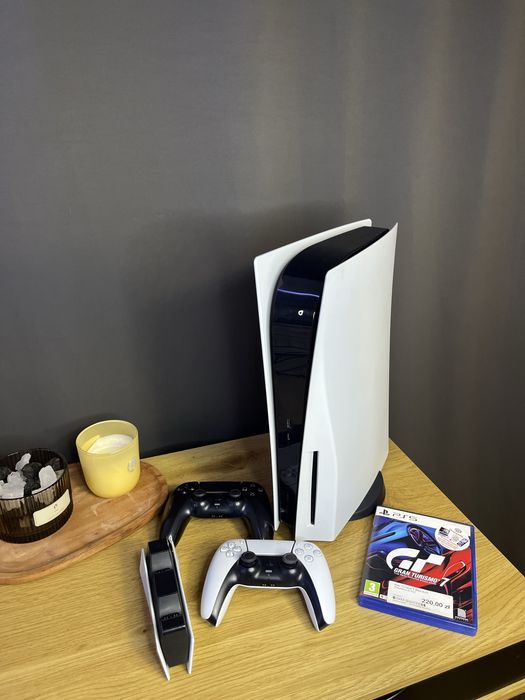 PlayStation 5 825gb z napędęm +2 pady