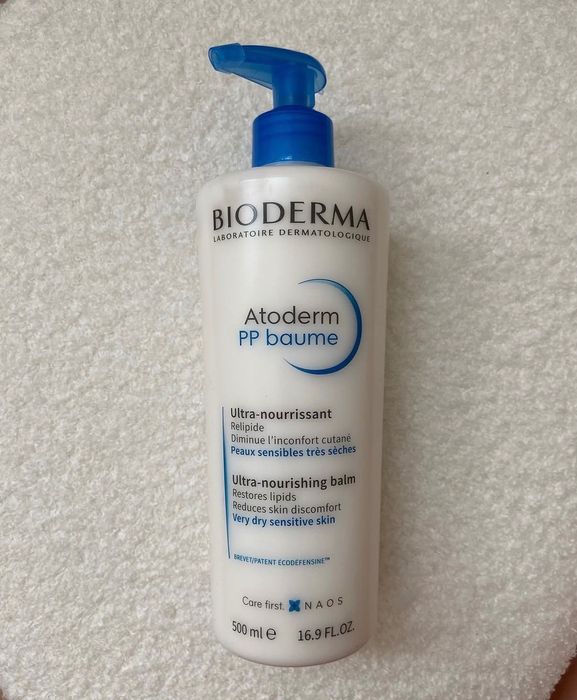 Bioderma бальзам для сухої,атопічної шкіри не залишає жирної плівки.