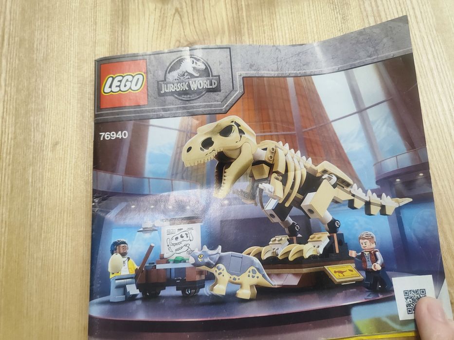 LEGO 76940 jurassic world