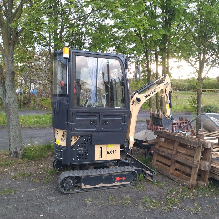 Wynajem Minikoparka 1500 kg osprzęt+ transport