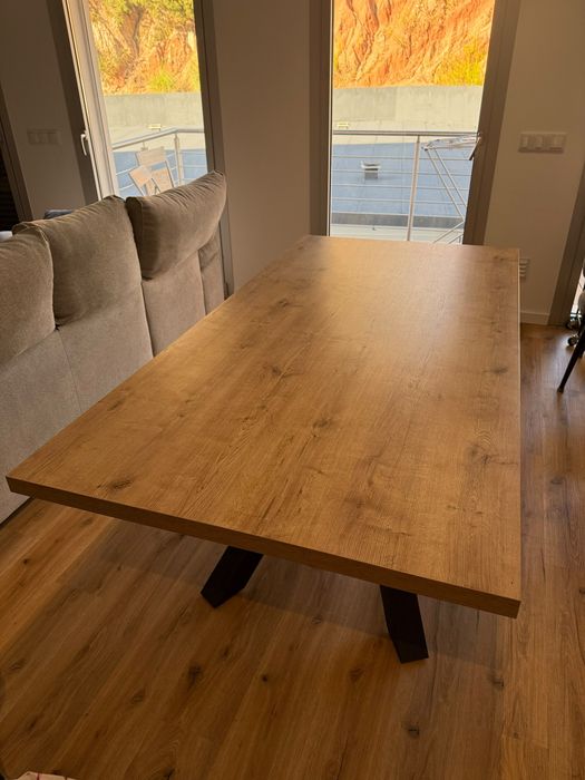 Mesa de jantar retangular - 180x77x90 cm
