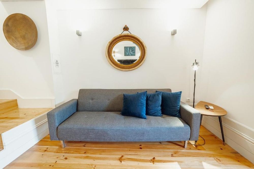 Arrendo T1 Centro do Porto - Apartamento Mobilado com Jardim