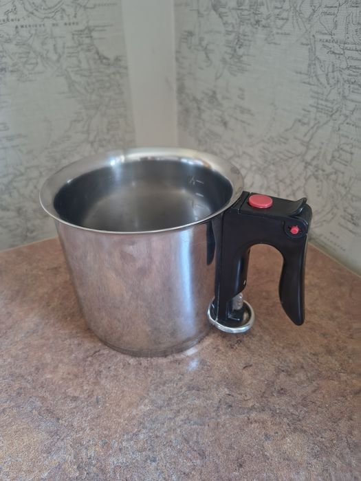 Garnek do gotowania mleka 1,5 litra