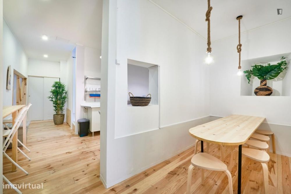 Quarto - localizado em Bairro Alto Lisbon