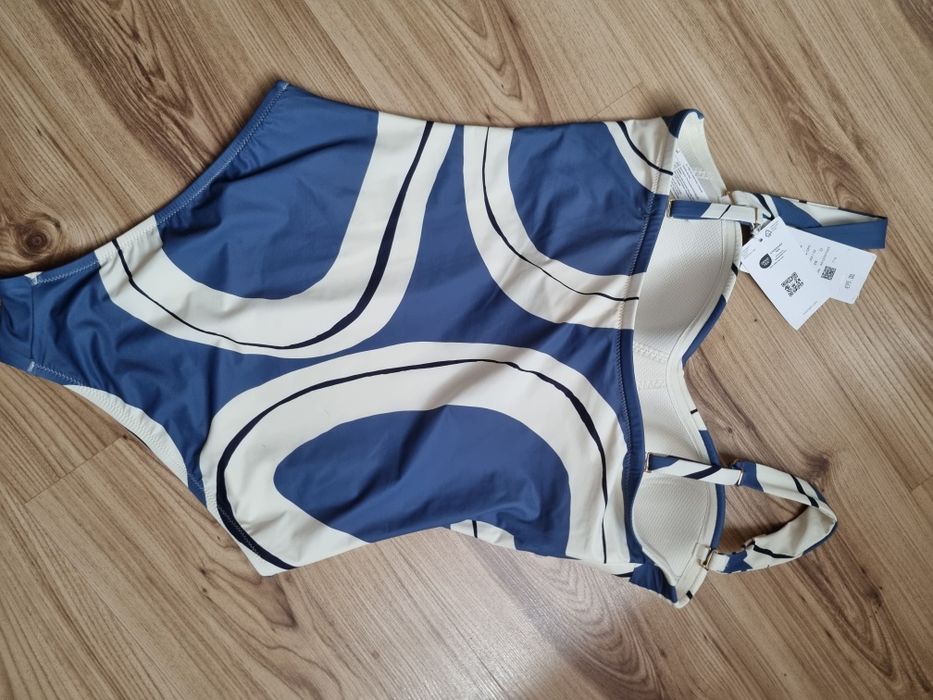Strój kąpielowy jednoczęściowy Triumph 38D
