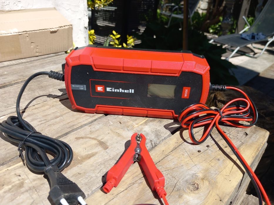 Prostownik Einhell CE-BC 10 M