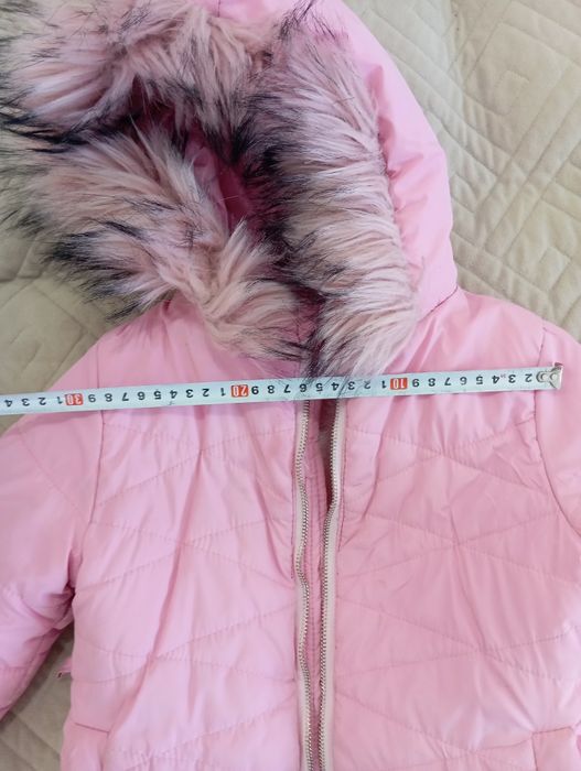 Продам курточку для дівчинки