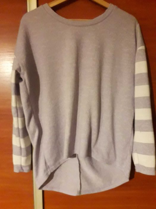 bluza w paski swetr