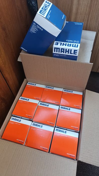 Рено Меган3 Сценік3 1,5dci Паливний фільтр MAHLE KL 752/2D 164006435R