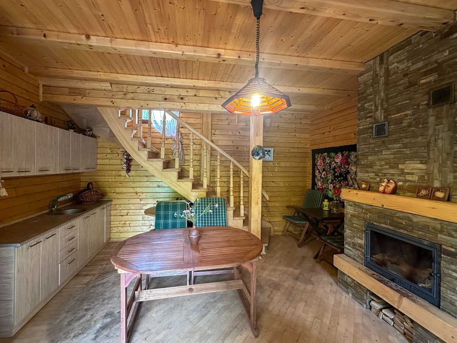 Продаємо затишний дерев’яний дачний будинок з ділянкою, дача, Липники