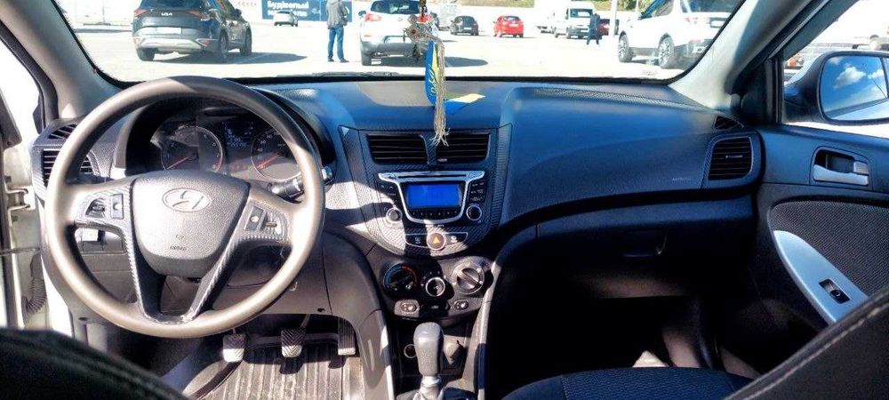 Hyundai Accent 2013 VIN Z94CT41CADR216152 фото оголошення 13 з 20