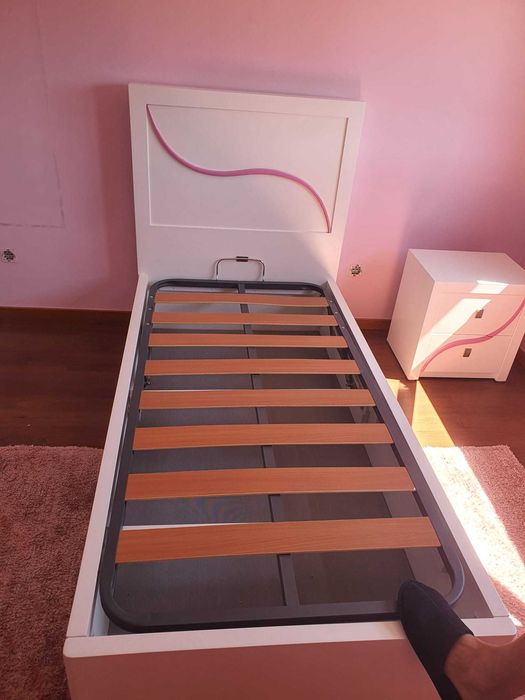 Quarto de menina completo