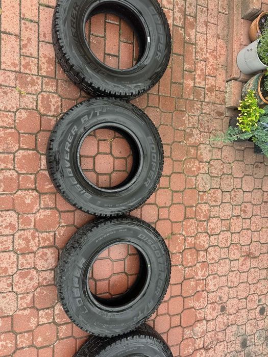 Opony Cooper discoverer At/3 215/80r15