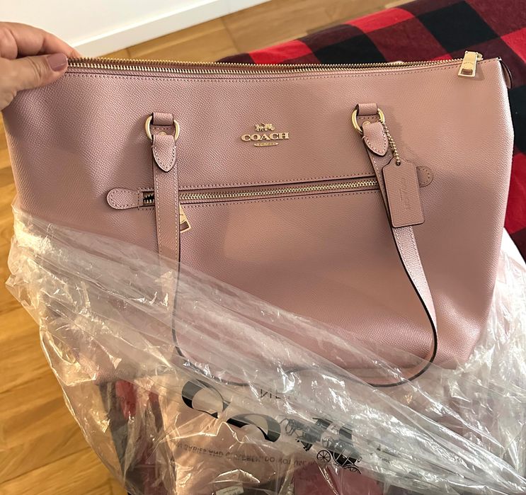 * Vendo Mala  ( COACH )