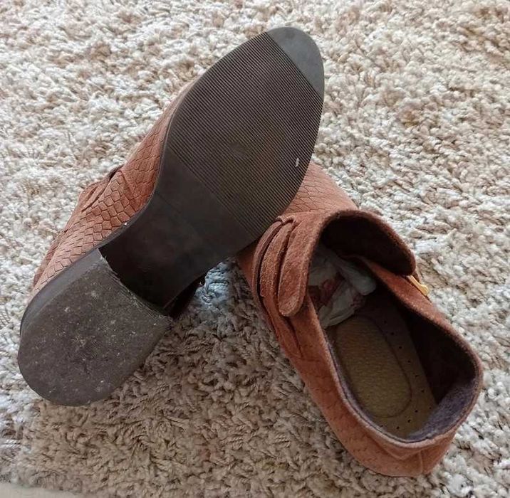 Botins em pele Camel