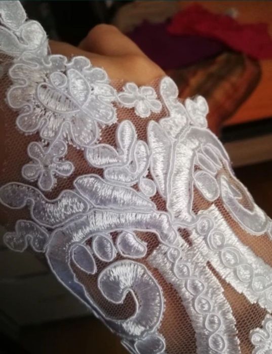 Piękne koronkowe rękawiczki ślubne mitenki bez palców na ślub wesele !