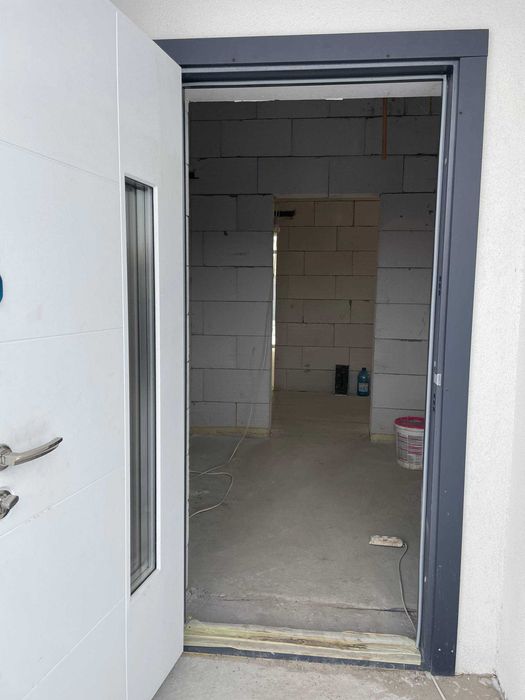 Енергоефективний будинок 110м2. Поряд ліс та обвідний канал. Газ!