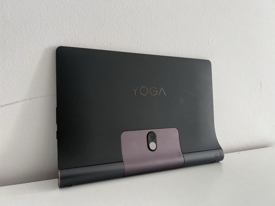 Lenovo Yoga Smart Tab