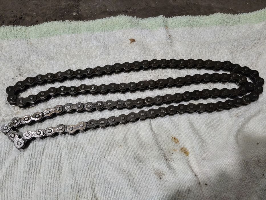 Ланцюги приводу колеса  520/428 крок