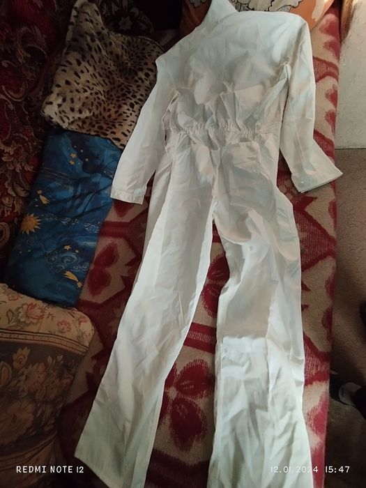 Продаю комбінезон