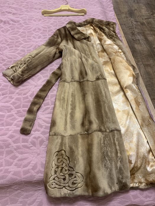 Шуба норковая Saga Mink