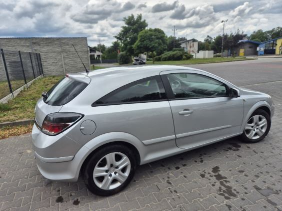 Opel Astra 2003 r 1.3 tdi