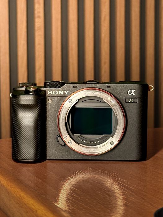 Sony A7C + Cage SmallRig | Excelente Estado