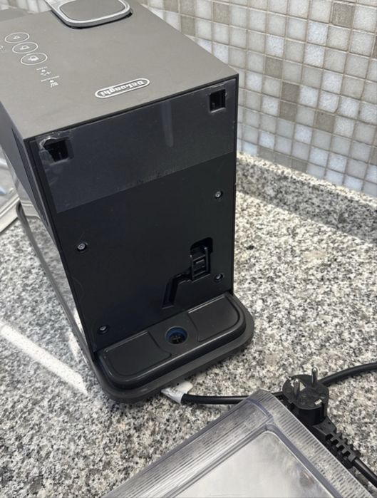 DeLonghi Nespresso Lattissima One nova