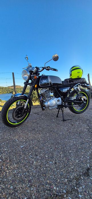 Mash Black Seven 250cc