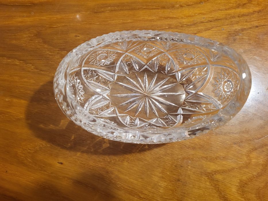 Piękna kryształowa misa