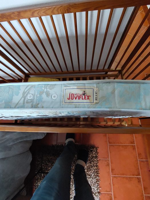 Cama Bebé pinho mel