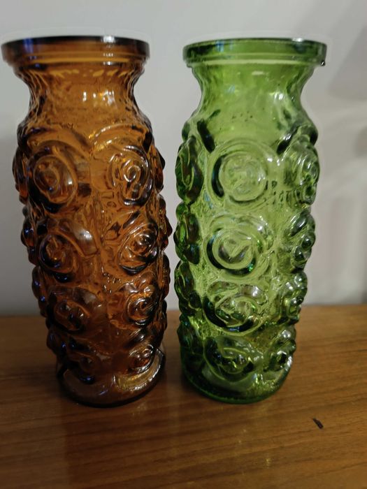 Wazony szklane huta Laura. Róże.