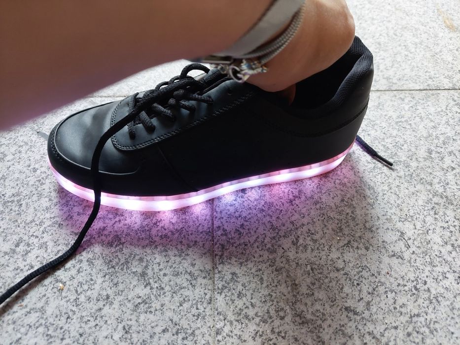 Sapatilhas com luz