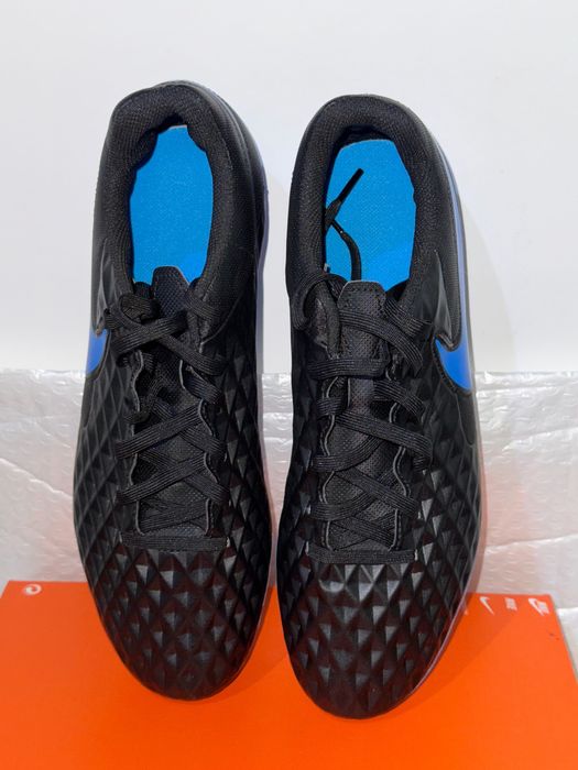 Chuteira Nike Tiempo Legend 8