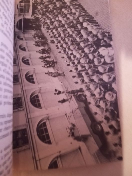 11 de Março (Livro pequeno no tamanho, mas grande na sua Dimensão)