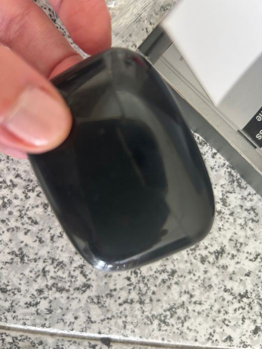 Fones sem fios pretos