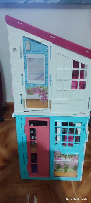 Casa,autocaravana ,ambulância da barbia