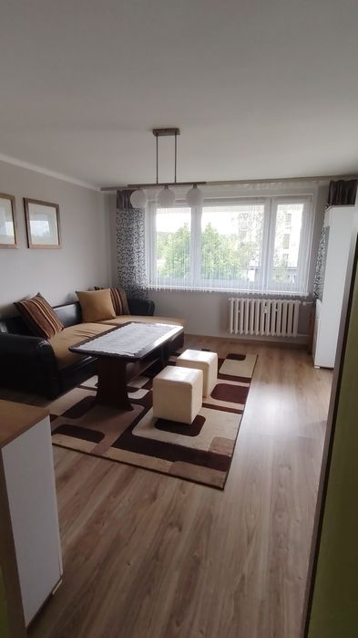 Wynajmę 3 pokojowe mieszkanie