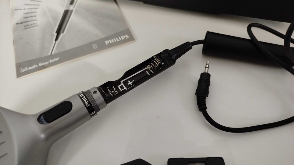 PHILIPS SBC ME550 Stereo Microphone, Complete with Original Case64751023365505123