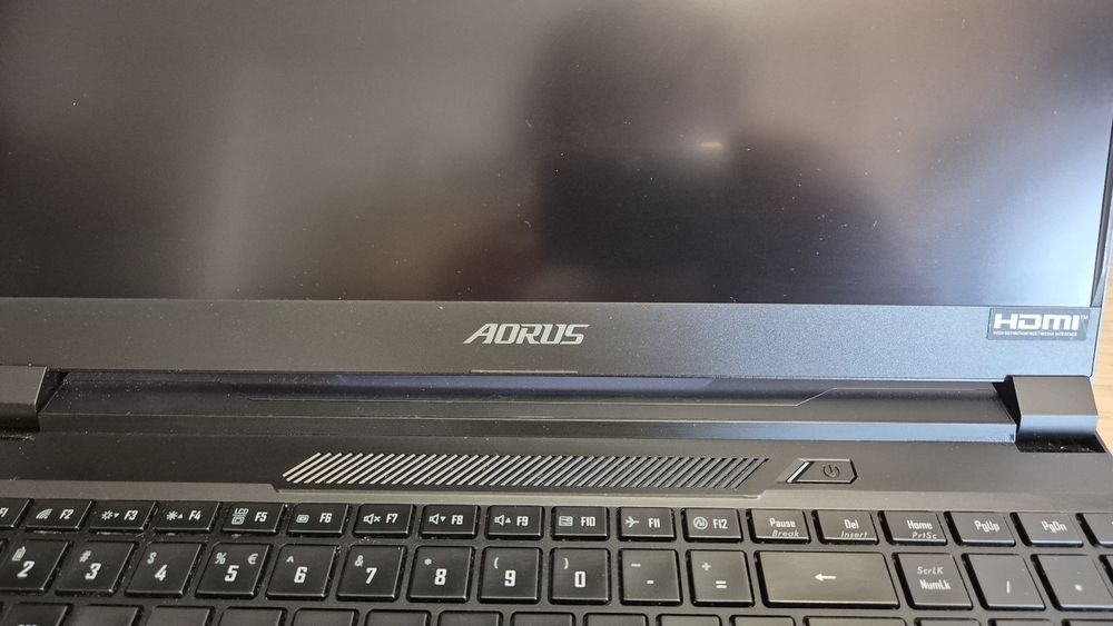 Gigabyte AORUS 15X ASF i7-13650HX/32GB/1TB/Win11 RTX4070/165Hz