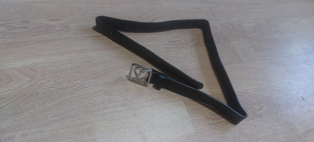 Damskie paski 100 lub 110 cm cena 20zl.