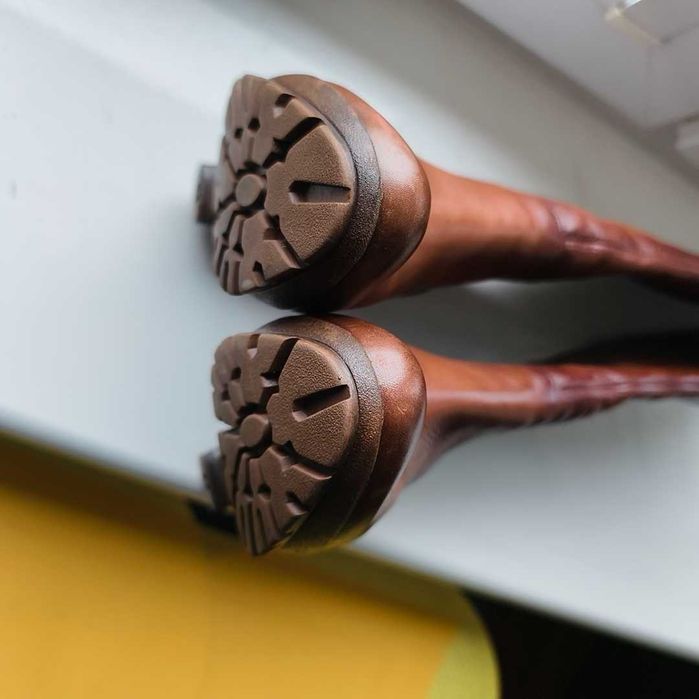 Kozaki skórzane Lasocki - rozmiar 36 , brązowe, jak nowe