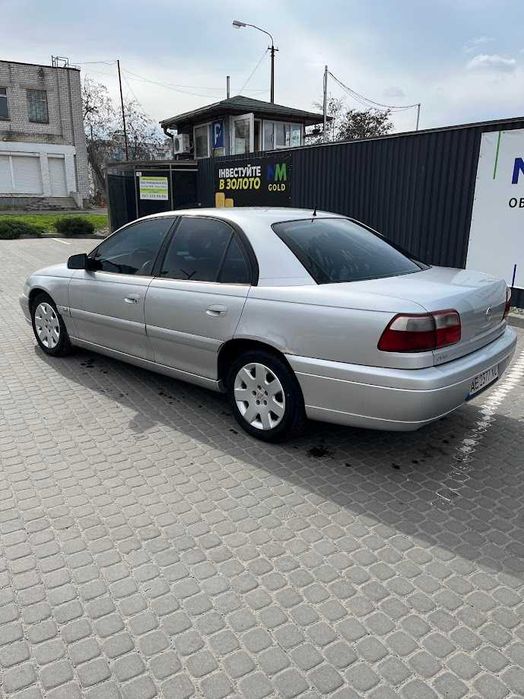 авто Opel Omega, 2002