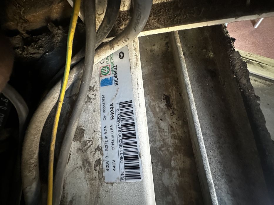 Duas unidades de grupo de Frio