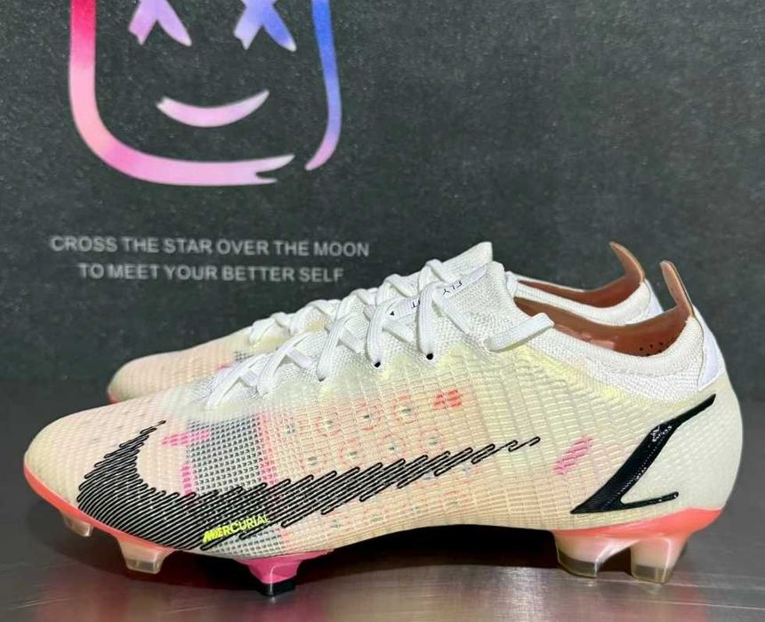 korki Nike Mercurial Vapor XIV Elite FG Rozmiar 44 Piłkarski korki
